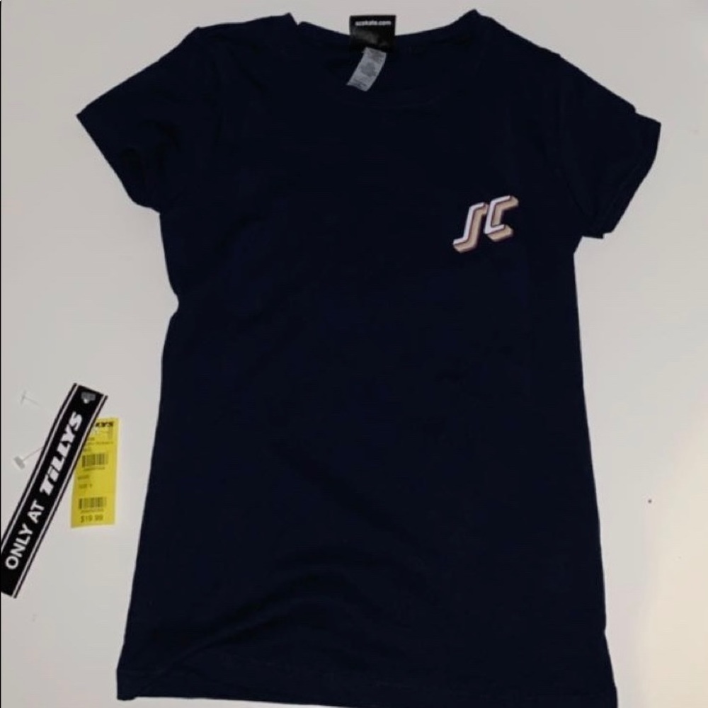 Santa Cruz crop top!! 💗